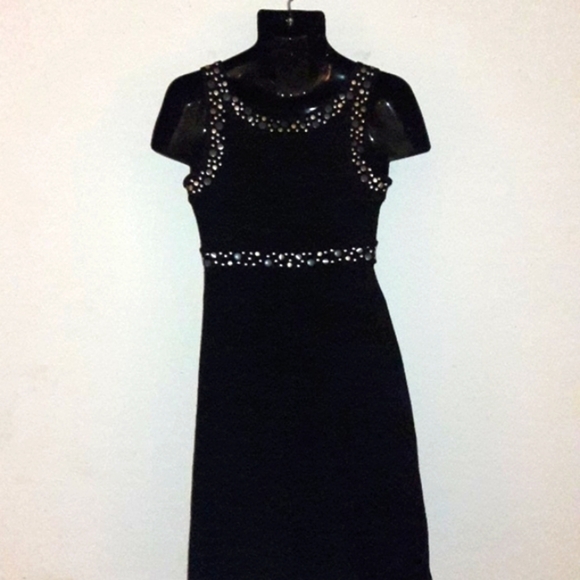 Fit and Flirty Black Dress w/ Metallic Accents, M - Picture 7 of 8